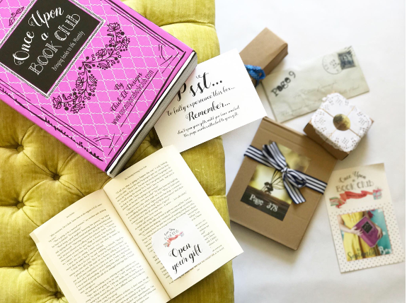 50 Best Gifts for Book Lovers, Endorsed by an Avid Reader | Glamour